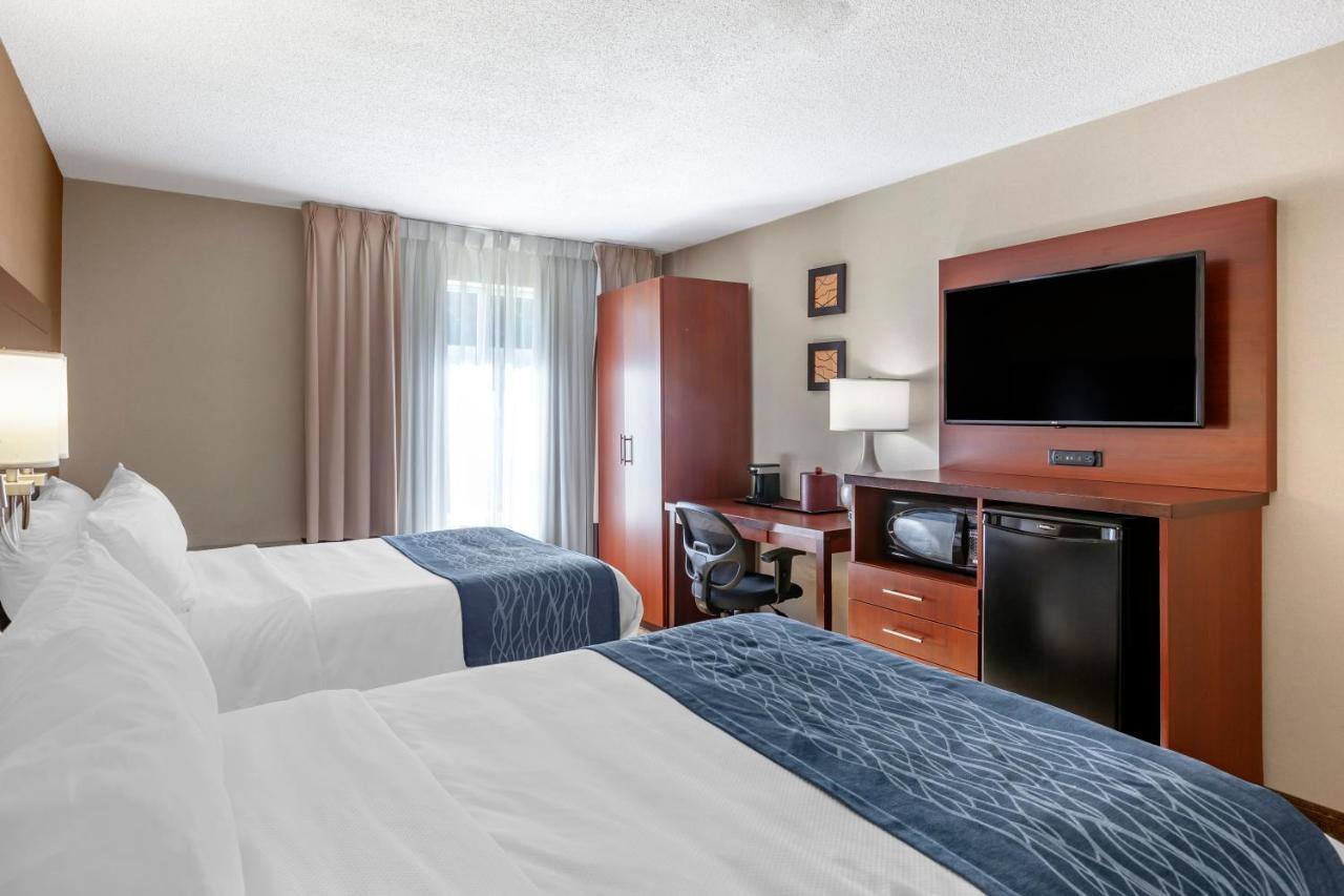 Comfort Inn Airport West Mississauga Exterior foto
