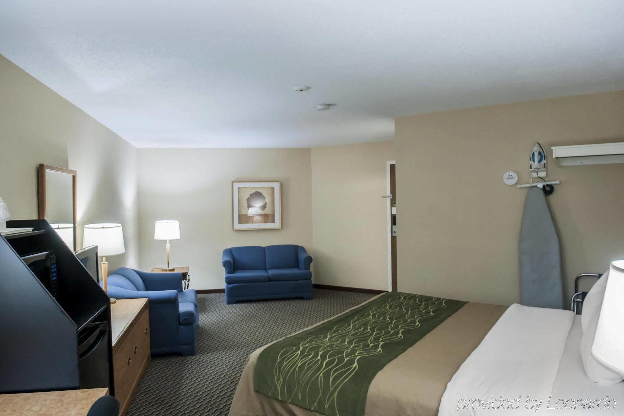 Comfort Inn Airport West Mississauga Exterior foto