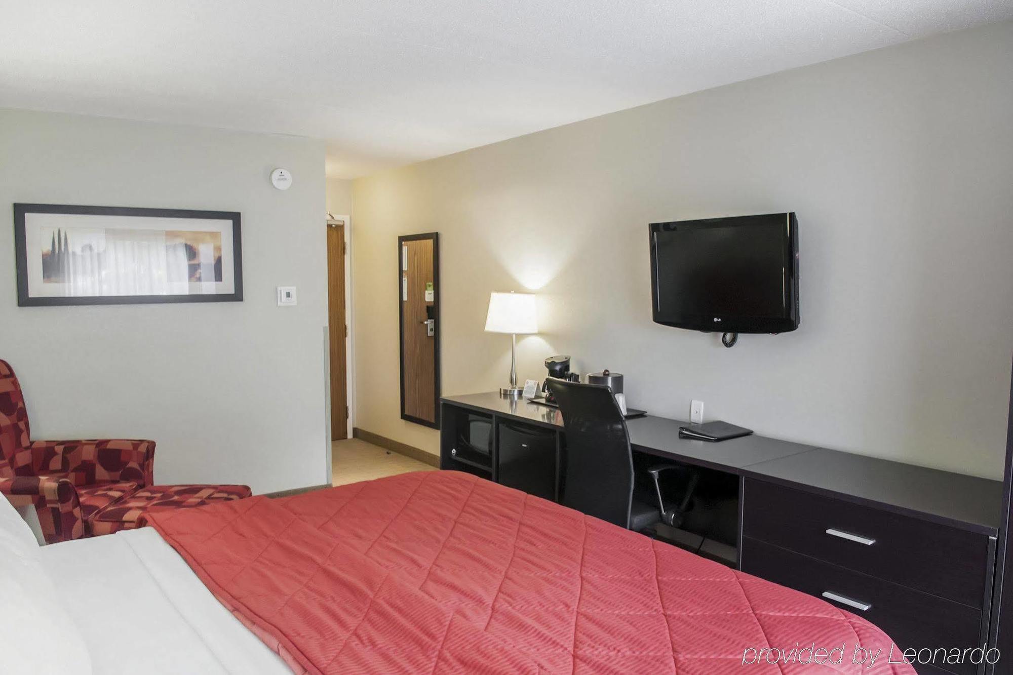 Comfort Inn Airport West Mississauga Exterior foto