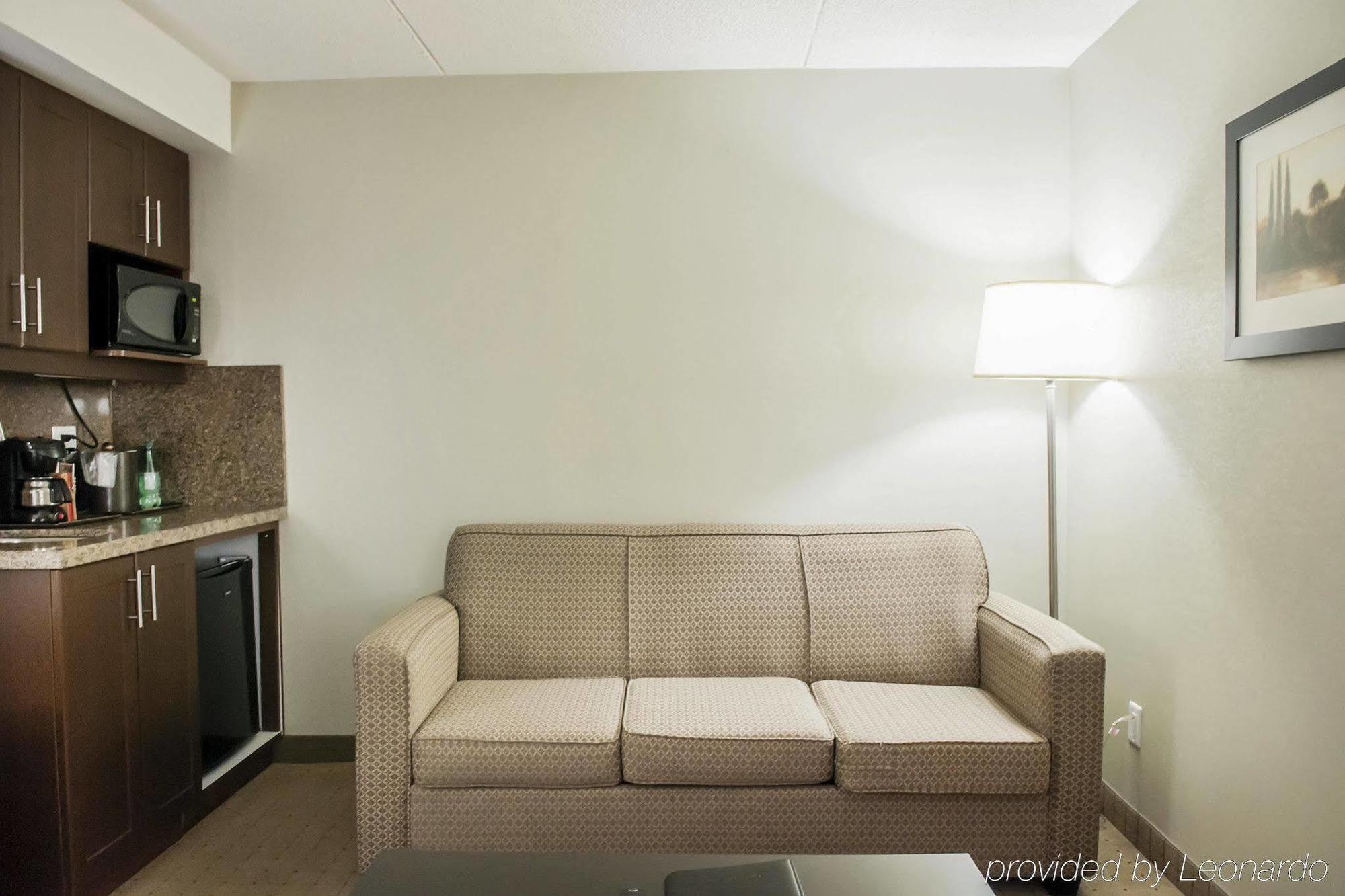 Comfort Inn Airport West Mississauga Exterior foto