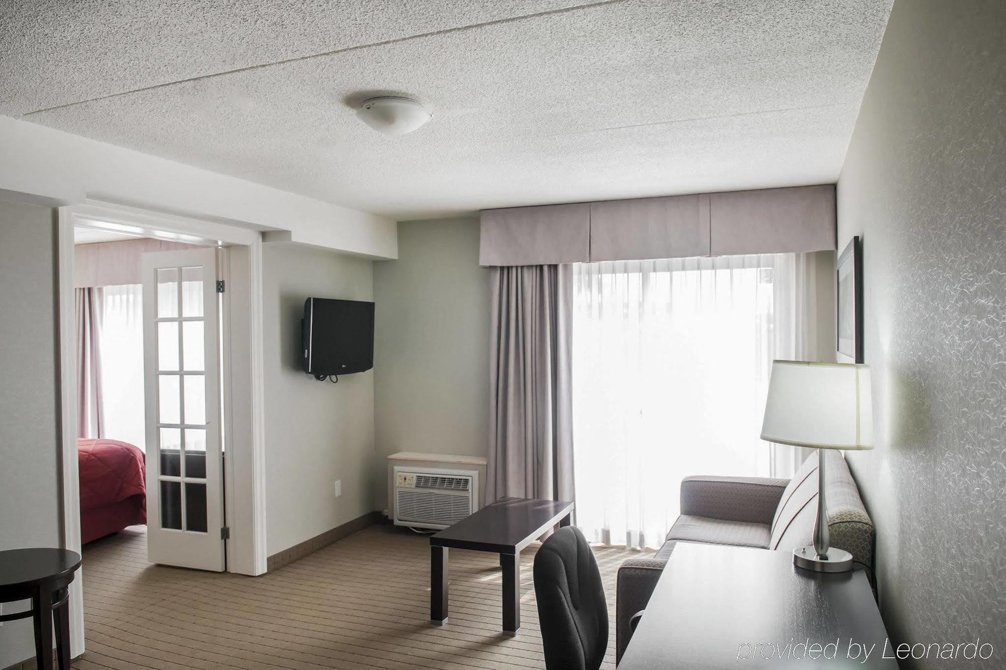 Comfort Inn Airport West Mississauga Exterior foto