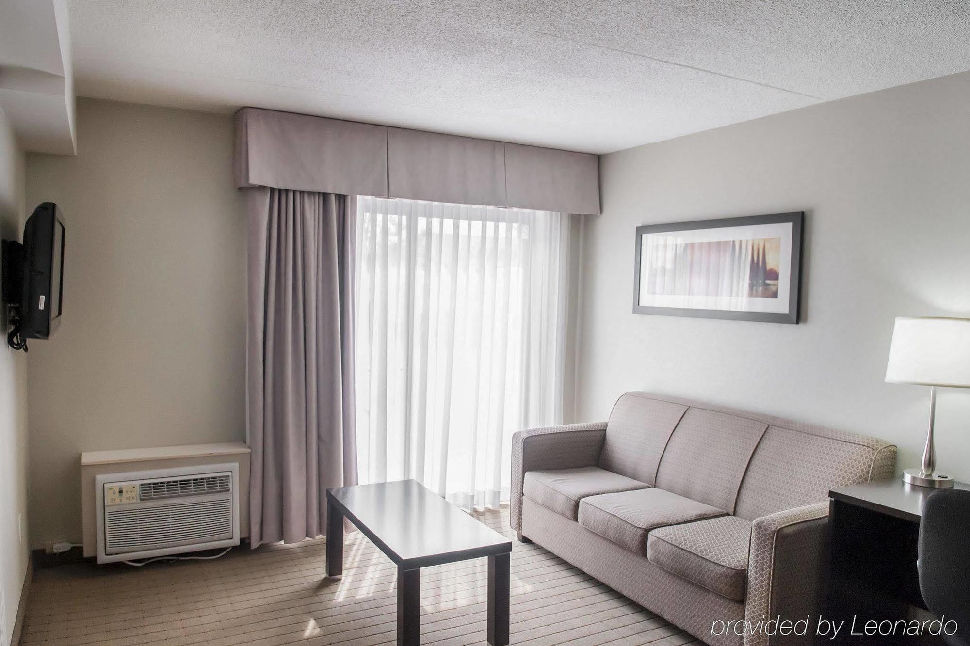 Comfort Inn Airport West Mississauga Exterior foto
